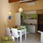 Comfortable Apartment With A Terrace Near Sea