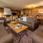 Apartment With Fireplace And Wi-Fi In Arc 2000