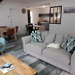 Maison Chaleureuse Proche De La Mer