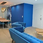 Luxe & Confort, Spacieux, Neuf, Clim Et Central