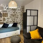 Appartement Neuf 4Pers, Remparts