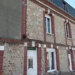 Maison Totalement Renovee.