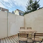 Magnificent 1-Bedroom Apartment Port Deauville