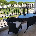 Studio Proche Centre Et Plage Avec Clim Et Parking