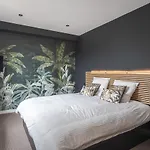 Villa Mariska Et Son Spa, Avec Balcon