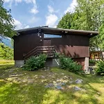 Rustic Chalet With Garden In Chamonix