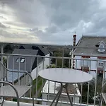 T2 Toutneuf Avec Vue Sur La Baie
