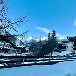 Studio Renove Avec Coin Montagne Et Terrasse, Val D'Isere - Fr-1-411-871