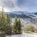 Charmant T2 Cabine Pour 4 Pres Du Centre Et Commerces A Meribel, Parking Inclus - Fr-1-411-677