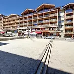 Studio Cabine 4 P. - Centre Val D'Isere - Ski Aux Pieds - Tout Confort - Fr-1-518-134
