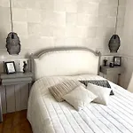 Chambre Et Salle De D'Eau Avec Acces Prive Au Calme Proche De La Rochelle