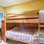 Appartement Confortable Et Bien Equipe A Val-D'Isere Avec Parking Et Terrasse - Fr-1-694-301