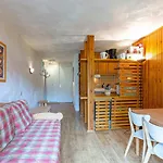 Appartement Aux Pieds Des Pistes Avec Balcon, Wifi Et Equipements Modernes - Fr-1-694-160