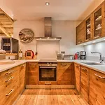 Cosy Et Spacieux 105M² A Courchevel 1850 - 6 Pers - Centre Station, Proche Pistes, Confort & Equipements - Fr-1-631-162