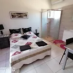 Grande Chambre Dans Villa Proche De La Plage