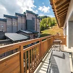 Appartement Lumineux 50M² Au Centre De Courchevel Village, Proche Des Pistes Et Commerces - Fr-1-562-77