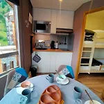 Studio Renove A Avoriaz: 4 Pers, Avec Casier A Skis, Au Coeur Du Village - Fr-1-633-74