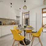 Sublime Appartement Avec Terrasse & Climatisation