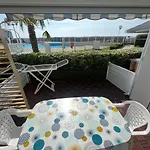 T3 Front De Mer Avec Piscine