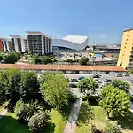 Nk House Face Au Stade Velodrome