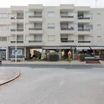 Studio Les Ecureuils-2 By Interhome