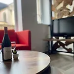 Logis De La Pomme D'Or X Melrose