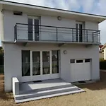 Au Bon Endroit