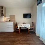 Studio Renove Dans Saint-Lary