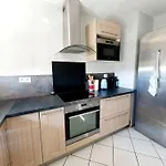 Appartement Avec 3 Chambres 80M2 Plein Sud