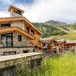 Cocon Chaleureux Avec Wifi, Garage Et Acces Direct Aux Pistes Dans Residence Neuve A Val-D'Isere - Fr-1-694-326