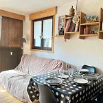 Les Gets - Appartement Renove Au Pied Des Pistes, Central, 4 Pers, Balcon, Parking Prive - Fr-1-623-256