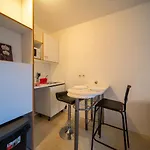 Appartement Tout Equipe Wifi A 6 Min St Charles