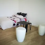 Logement Pres De La Timone - Parking Et Wifi Gratuit