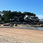 L'Escale-Chambres D'Hotes Au Coeur De La Cote De Granit Rose