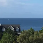 Plage De Reve Et Tennis Devant La Maison