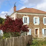 La Pinede Du Cheou, Piscine, Logement Independant, Parking, Draps, Wifi Fibre