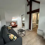 Duplex Refait A Neuf