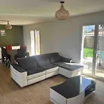 Maison 100M2 4 Chambres Avec Piscine Jardin Paysage