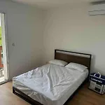 Maison 100M2 4 Chambres Avec Piscine Jardin Paysage