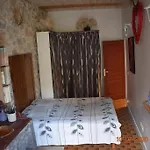Sete Centre Ville Appartement Atypique F2