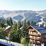 Appartement 2 Pieces Avec Balcon A Meribel, Proche Commerces Et Pistes - Fr-1-180-86