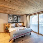 Chalet De Luxe Familial Avec Piscine Et Sauna, Proche Des Pistes Et Commodites A Courchevel Le Praz - Fr-1-568-37