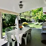 Villa Au Milieu Des Pins