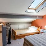 Charmant Pavillon Mezzanine Renove A Gruissan, Proche Plage, 4 Pers, Animaux Ok, Parking Gratuit - Fr-1-409-197