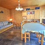 Appartement Renove Avec 3 Pieces, Parking, Proche Centre Et Commodites A Morzine - Fr-1-524-8