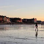 Beau 2 Pieces, A Deux Pas De La Plage De Trouville