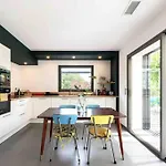 La Coursive : Belle Maison De Standing Avec Piscine