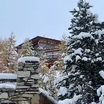 Appartement Spacieux Avec Sauna, Cheminee, Wifi Et Garage - Val D'Isere - Fr-1-694-336