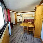 Globalski'S Cosy Unit