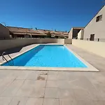 Maison De Vacances, 4 A 5 Couchages, Cuisine Sejour Climatise Dans Residence Avec Piscine, Les Jardins De Portiragnes, 500M De La Mer, Lrjp31